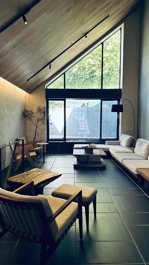 Kakurega Tokyo Villa