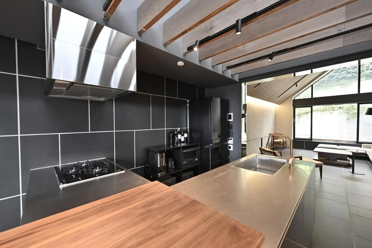Kakurega Tokyo Villa