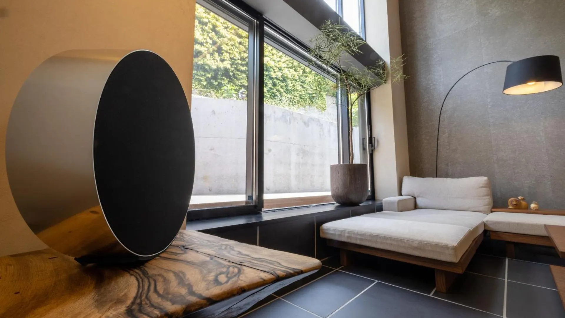 Kakurega Tokyo Villa
