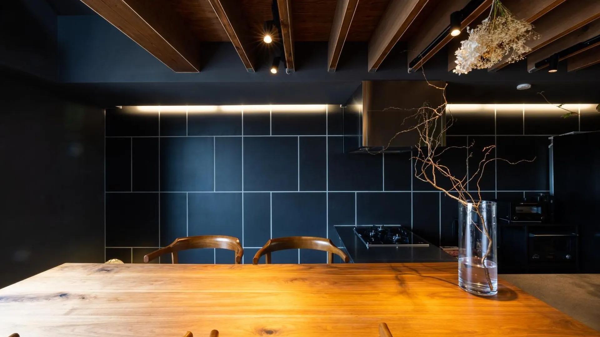 Kakurega Tokyo Villa