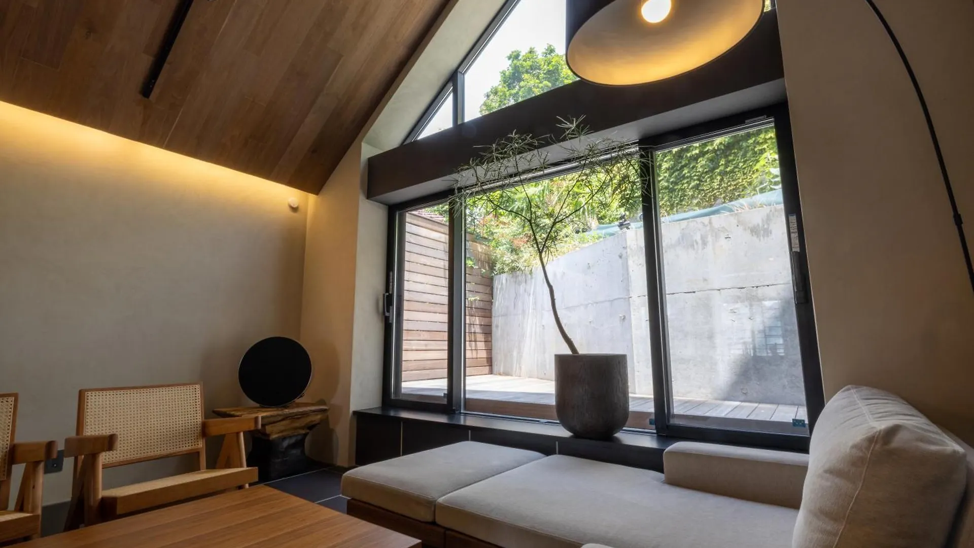 Kakurega Tokyo Villa